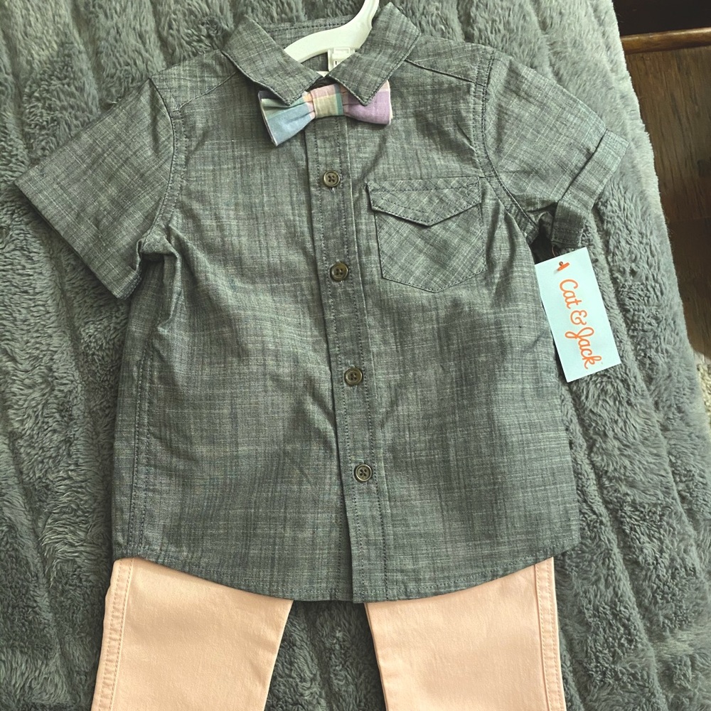 Cat & Jack toddler boy’s set! Super cute!!